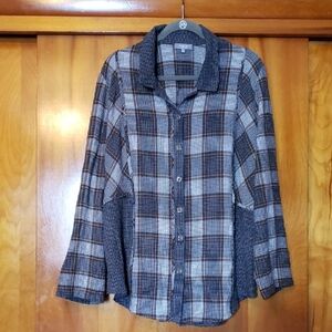 Habitat Plaid Grunge Lagenlook Shirt in Gray and Yellow